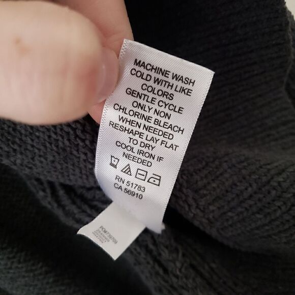 Maurices Gray Knit Sweater M - Picture 5 of 7
